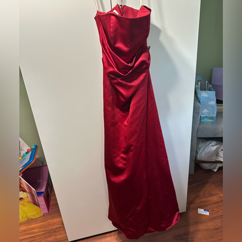 David's Bridal Vibrant Red Dress